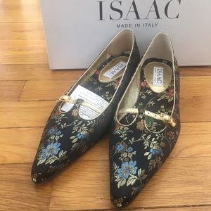 Isaac Black Gold Talisa Point Toe Shoes Flats size 5 floral